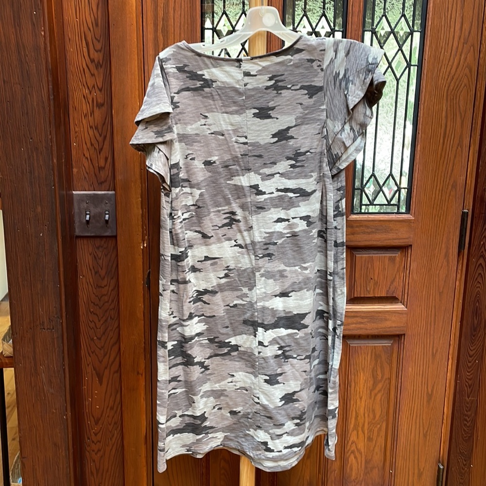 BNWT Isabel maternity camouflage gray dress, size small - Picture 6 of 7